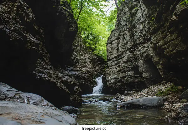 Small Waterfall in Green Canyon