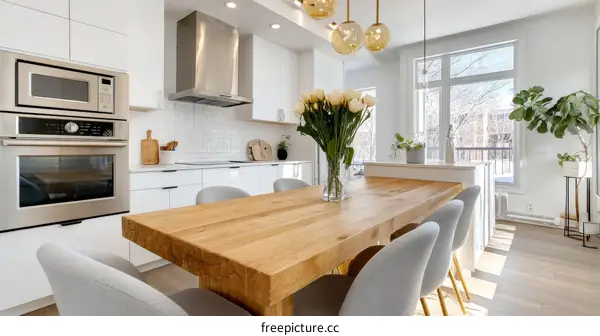 Modern Kitchen Dining Area with Wooden Table