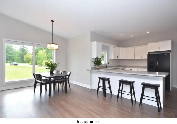 Modern Open-Concept Kitchen and Dining Area