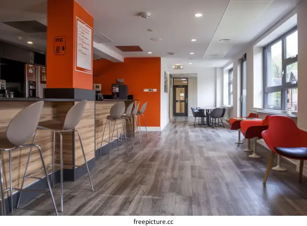 Modern Common Room for Collaborative Learning