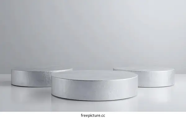 Modern Minimalist Silver Product Display Pedestals