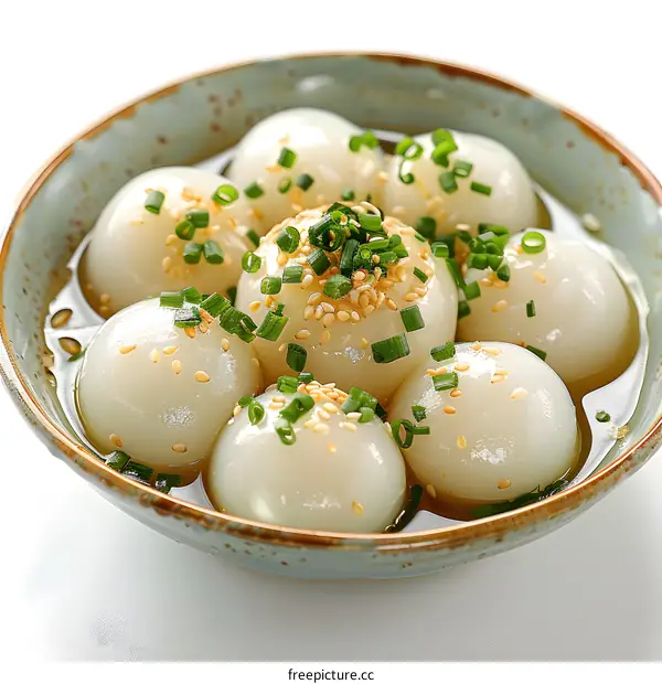 Glutinous rice balls in ginger soup
