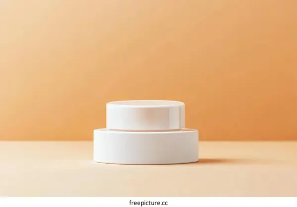 White Cosmetic Display Stage