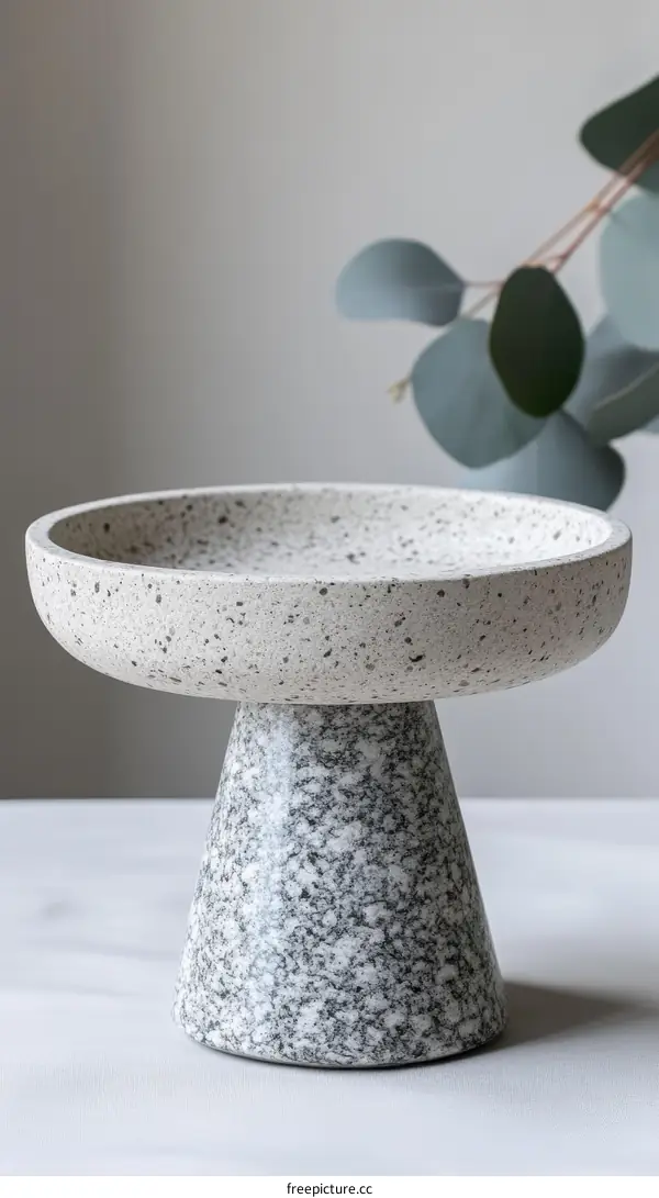 Modern Ceramic Decorative Bowl on Stand