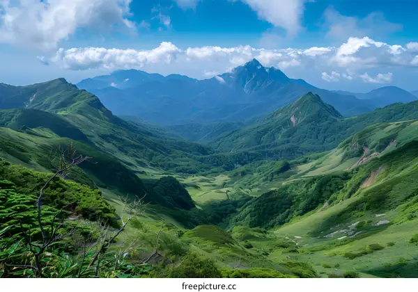 Mountaineering in Japan