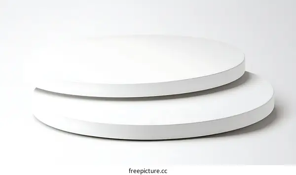 White Round Display Platform Set