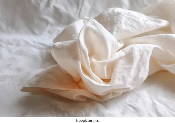 Creamy Linen Fabric Drape