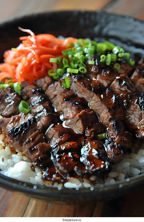 A delicious bowl of beef yakiniku