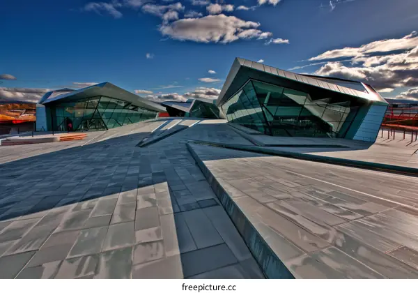 the opera house in oslo norway