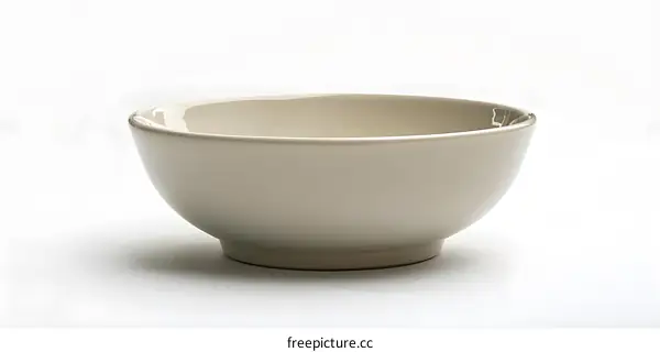 beige ceramic bowl